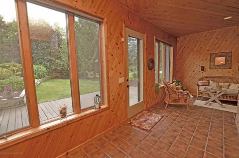 412 Windrock, Dimondale, MI 48821 photo 6