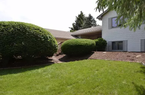 412 Windrock, Dimondale, MI 48821 photo 45