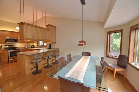 412 Windrock, Dimondale, MI 48821 photo 4