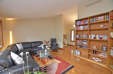 412 Windrock, Dimondale, MI 48821 photo 16