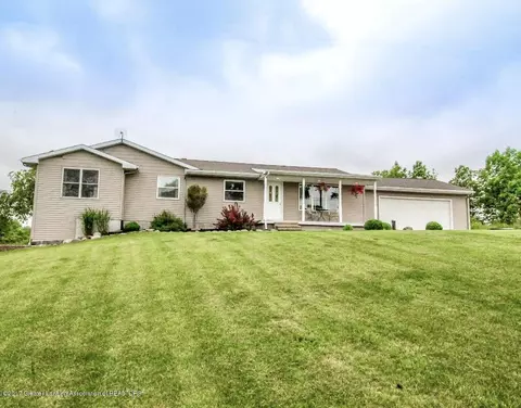 7454 S Loomis Rd, Dewitt, MI 48820 photo 1