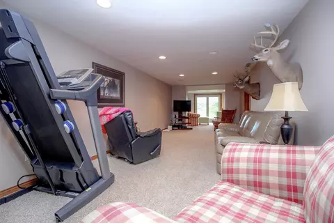 7454 S Loomis Rd, Dewitt, MI 48820 photo 18