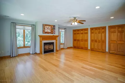 1900 Haslett Rd, Haslett, MI 48840 photo 12