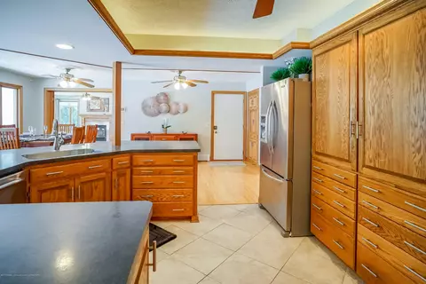 1900 Haslett Rd, Haslett, MI 48840 photo 8