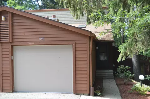 1190 Academic Way, Haslett, MI 48840 photo 1