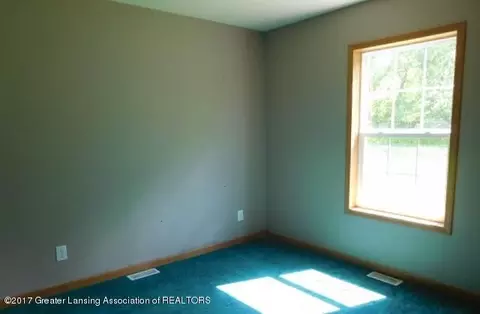 5640 W Beard Rd, Perry, MI 48872 photo 5