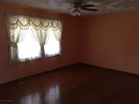 4595 Bailey Rd, Dimondale, MI 48821 photo 5