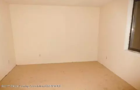 5439 Marsh Rd, Haslett, MI 48840 photo 10