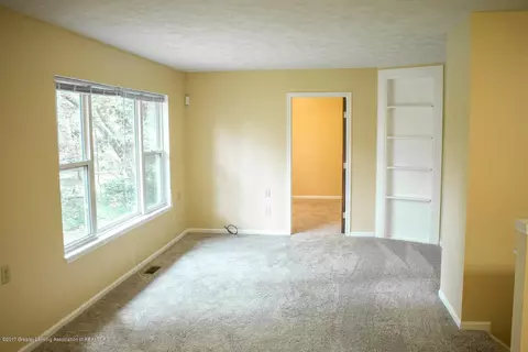 3321 Cooley Dr, Lansing, MI 48911 photo 16