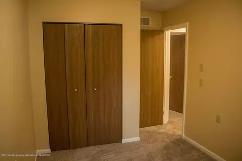3321 Cooley Dr, Lansing, MI 48911 photo 20