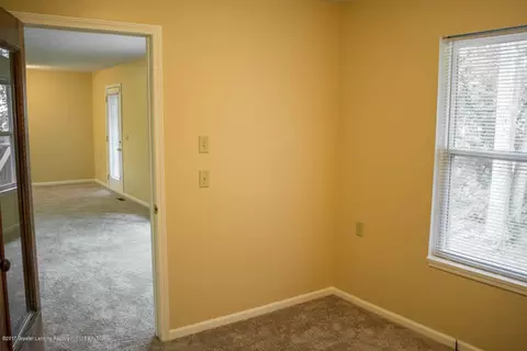 3321 Cooley Dr, Lansing, MI 48911 photo 13