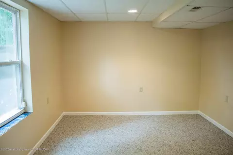 3321 Cooley Dr, Lansing, MI 48911 photo 33