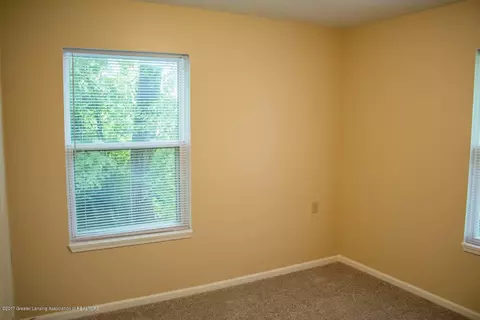 3321 Cooley Dr, Lansing, MI 48911 photo 23