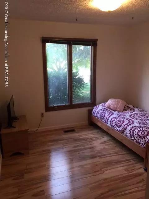 13180 Old Hickory Trl, Dewitt, MI 48820 photo 11
