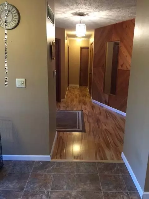 13180 Old Hickory Trl, Dewitt, MI 48820 photo 7