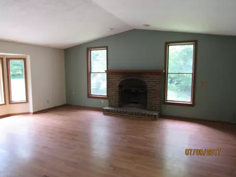 5440 Van Atta Rd, Haslett, MI 48840 photo 2