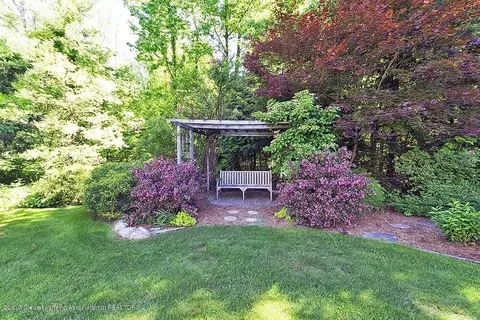 3686 Beech Tree Ln, Okemos, MI 48864 photo 34