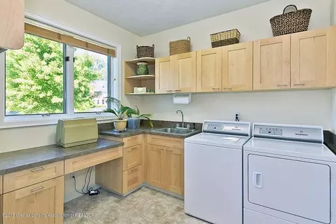 3686 Beech Tree Ln, Okemos, MI 48864 photo 25