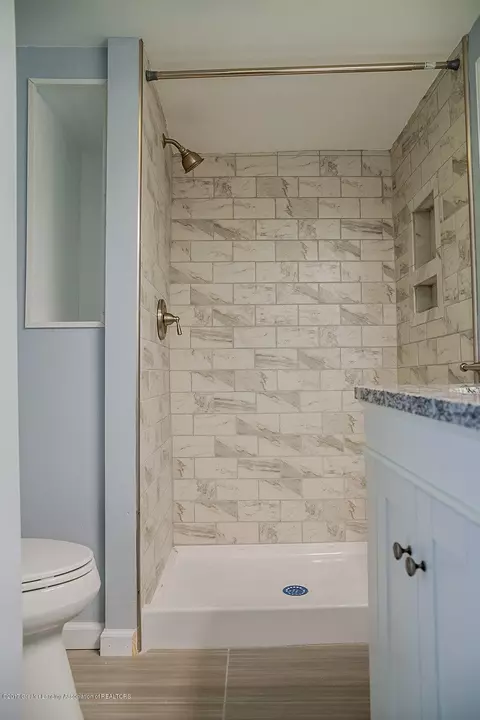 509 E Ash St, Mason, MI 48854 photo 25