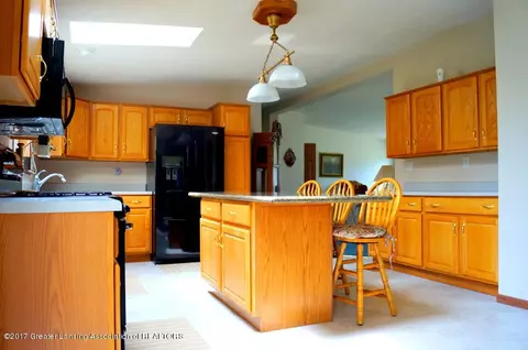 1785 W Stoll Rd, Dewitt, MI 48820 photo 22