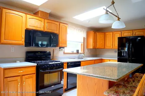1785 W Stoll Rd, Dewitt, MI 48820 photo 21