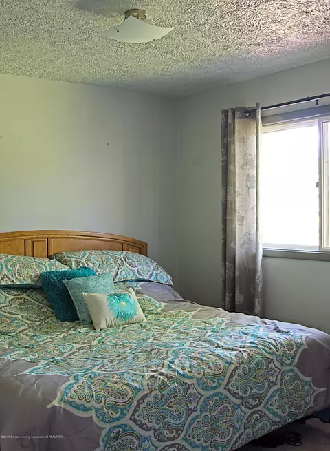 2460 Gilbert Rd, Lansing, MI 48911 photo 30