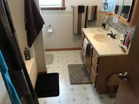 2730 E Taft Rd, Saint Johns, MI 48879 photo 6
