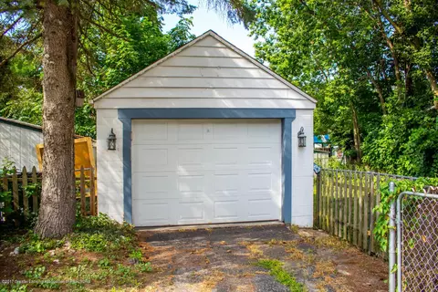 817 Tisdale Ave, Lansing, MI 48910 photo 39