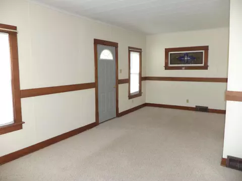 239 N Main St, Fowler, MI 48835 photo 2