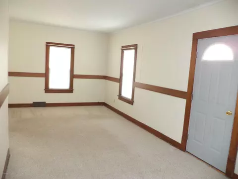 239 N Main St, Fowler, MI 48835 photo 3