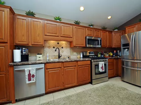 12603 Red Pine Ln, Perry, MI 48872 photo 13