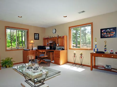 12603 Red Pine Ln, Perry, MI 48872 photo 25