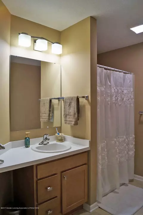55 Harrogate Dr, Mason, MI 48854 photo 25