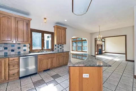 2459 White Pine Dr, Williamston, MI 48895 photo 13