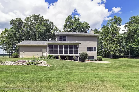6667 W Pratt Rd, Dewitt, MI 48820 photo 2