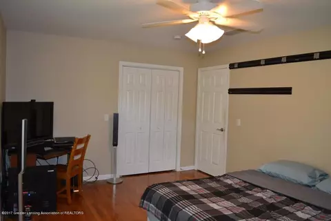 405 N Bridge St, Dewitt, MI 48820 photo 17