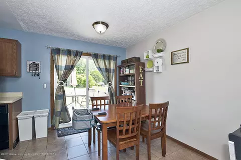 5737 Selfridge Blvd, Lansing, MI 48911 photo 4