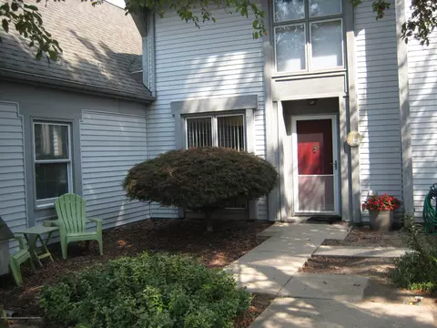 1824 Nemoke Trl, Haslett, MI 48840 photo 2