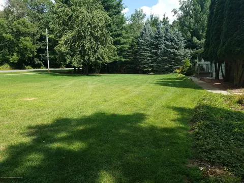 517 Shoesmith Rd, Haslett, MI 48840 photo 2