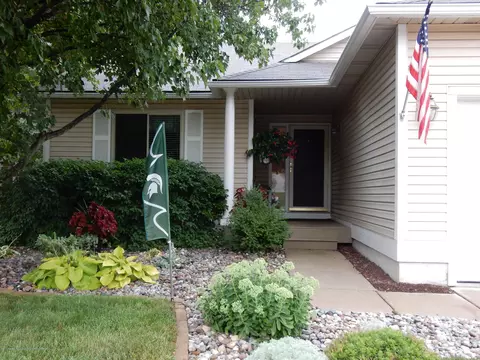 320 Winding River Dr, Williamston, MI 48895 photo 1