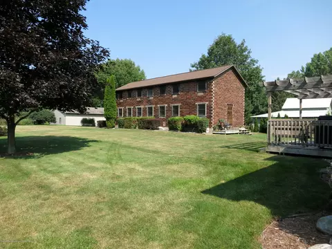 757 Creyts, Dimondale, MI 48821 photo 24