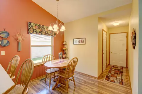 2578 Cunningham Dr, Lansing, MI 48911 photo 18