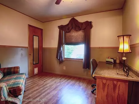 337 E Washington St, Dimondale, MI 48821 photo 10