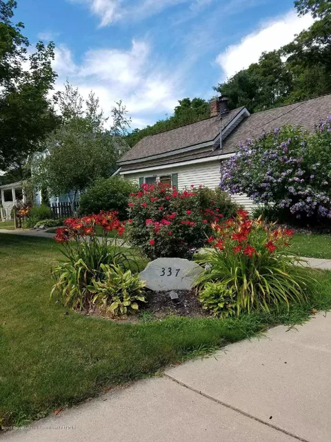 337 E Washington St, Dimondale, MI 48821 photo 16