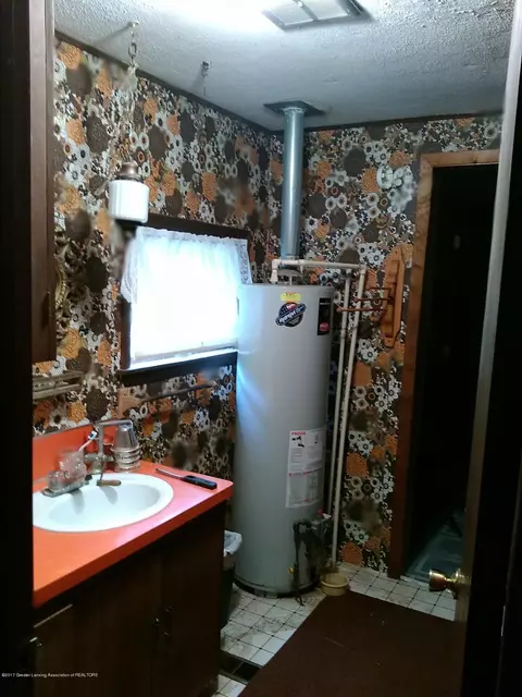 2576 Ivan, Harrison, MI 48625 photo 8