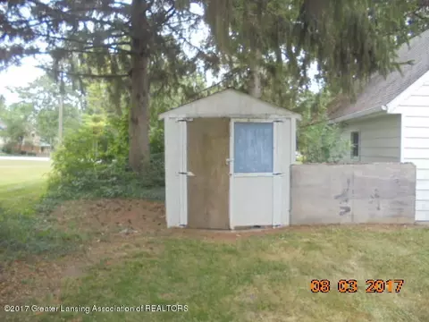 1151 Ralph St, Lansing, MI 48906 photo 10