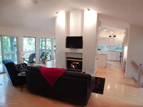 1099 Woodwind Trl, Haslett, MI 48840 photo 16