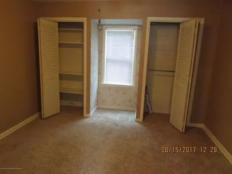 219 E Miller, Lansing, MI 48911 photo 5