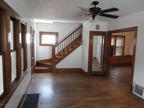 622 E Cavanaugh Rd, Lansing, MI 48910 photo 9