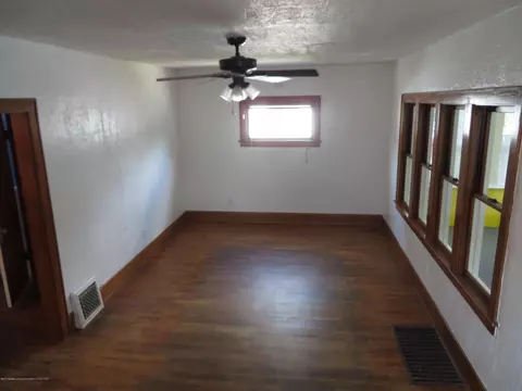 622 E Cavanaugh Rd, Lansing, MI 48910 photo 7
